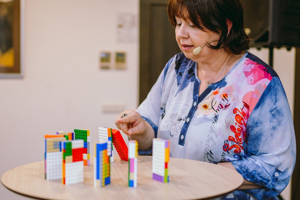 Speakers Net Podcast: Cum îți deschide public speakingul uși în viață Speakers Net Podcast: Cum îți deschide public speakingul uși în viață